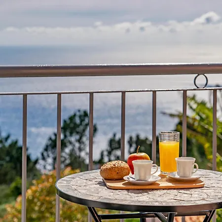 Ourmadeira - Seaview Apartment, Countryside * Calheta (Madeira)